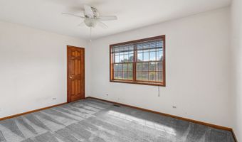 41924 N Tammi Ter, Antioch, IL 60002