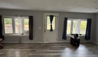 15 Mango St, Andrews, SC 29510