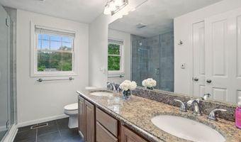 56 Peace St, Billerica, MA 01821