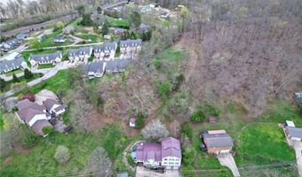 1520 Hash Ridge Rd, Barboursville, WV 25504