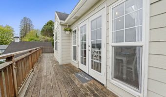 4841 CEDAR St, Astoria, OR 97103