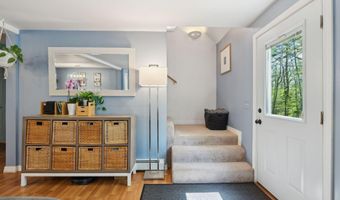 65 Lone Indian Trl, Augusta, ME 04330