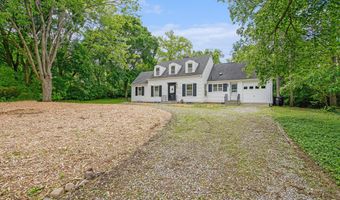 2690 Overridge Dr, Ann Arbor, MI 48104