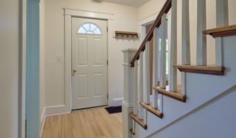 304 South St, Auburn, MA 01501