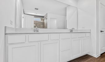 301 Cold Spring St, Algonquin, IL 60102