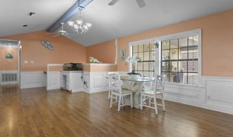 855 Dove Blvd, Bay St. Louis, MS 39520