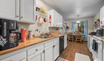 917 E 45th Ct, Anchorage, AK 99503
