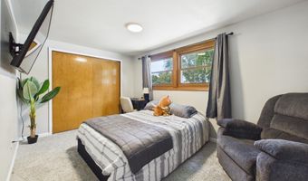 1112 Forest St, Brookings, SD 57006
