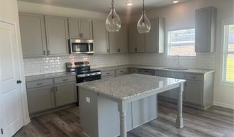 596 Rodeo Dr, Auburn, GA 30011