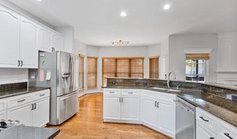 44141 MERRYWOOD Ct, Ashburn, VA 20147