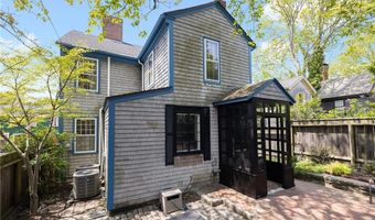26 Thames St, Newport, RI 02840