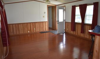 89 Roland St, Barton, VT 05822