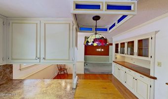 512 Raymond Dr, Arapahoe, NC 28510