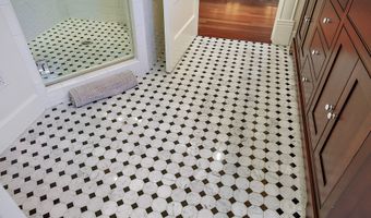 586 B St, Ashland, OR 97520