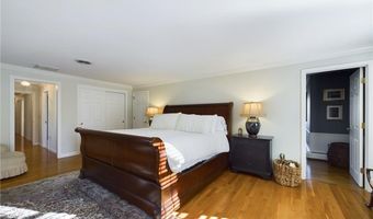 2 Signal Ridge Way, East Greenwich, RI 02818