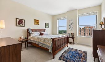 77 S Evergreen Ave 1204, Arlington Heights, IL 60005