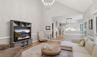 5050 Southlake Dr, Alpharetta, GA 30005