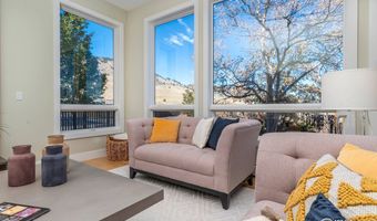 563 Locust Pl, Boulder, CO 80304