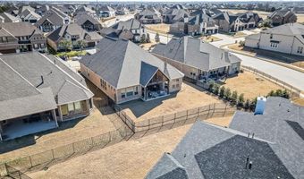 2407 Resort Dr, Heath, TX 75126