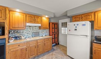 317 STRAWBERRY Ln, Augusta, WV 26704