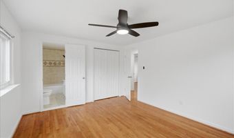 709 N PRYOR St, Alexandria, VA 22304