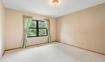 1200 18th Ave NW 132, Austin, MN 55912