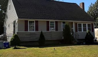 13 Ronald Dr S, Amityville, NY 11701