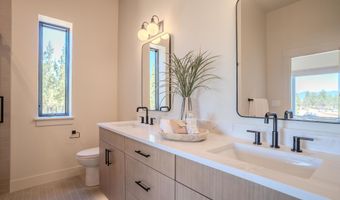 3036 NW Polarstar Ct 34, Bend, OR 97703