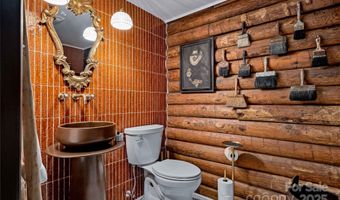 16 Decker Dr, Asheville, NC 28803