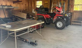 157 Main Rd, Abbot, ME 04406