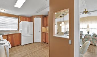 921 Dogwood Dr, Barefoot Bay, FL 32976