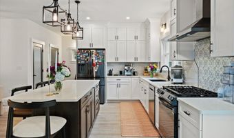 365 Walden Parke Way, Bangor, ME 04401