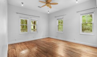 126 Mchenry Rd, Defuniak Springs, FL 32433