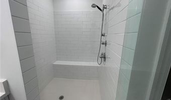 5134 Bandolino Ln 320, Peachtree Corners, GA 30092