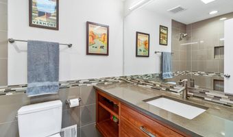 8004 PARK OVERLOOK Dr, Bethesda, MD 20817