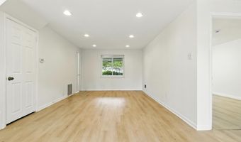 6407 KIRBY Rd, Bethesda, MD 20817