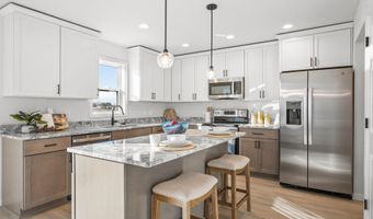 407 Michelle Ln, Cottage Grove, WI 53527