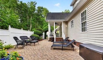 697 Graceland Dr, Asheboro, NC 27205