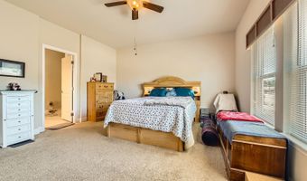 18248 S THERESA Ln, Oregon City, OR 97045