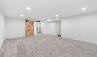 2013 2nd St SW, Altoona, IA 50009