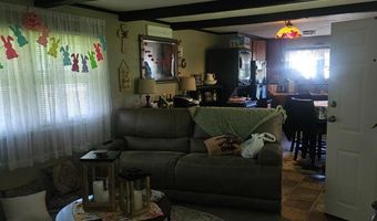 72 Freddie Ave, Avenel, NJ 07001