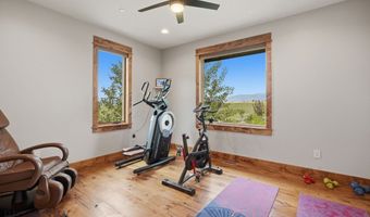 46 Moon Shadow Dr, Bozeman, MT 59715