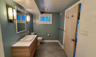 4300 37TH Rd N, Arlington, VA 22207