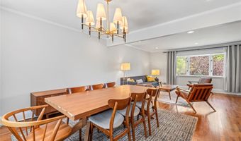 2 Lydia Ct, Albertson, NY 11507