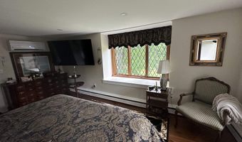 704 Hillside Ave, Berlin, NH 03570