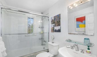 3411 33RD Pl NW, Washington, DC 20008
