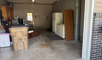 412 H St, Aurora, NE 68818