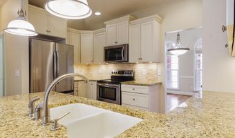 226 THOROUGHBRED Ln, Alabaster, AL 35007