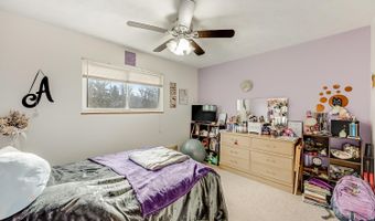 306 Sunset Dr, Aurora, IN 47001