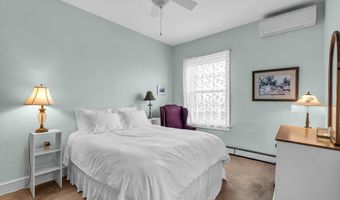 20 Woodland Ave, Avon By The Sea, NJ 07717